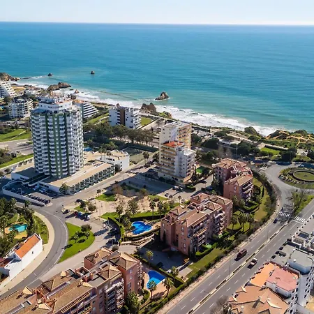 Serene Ocean 1 Bdr With Patio By Lovelystay * Portimao