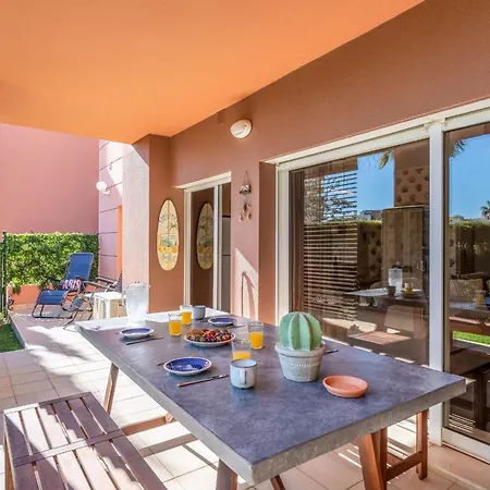 Appartamento Serene Ocean 1 Bdr With Patio By Lovelystay